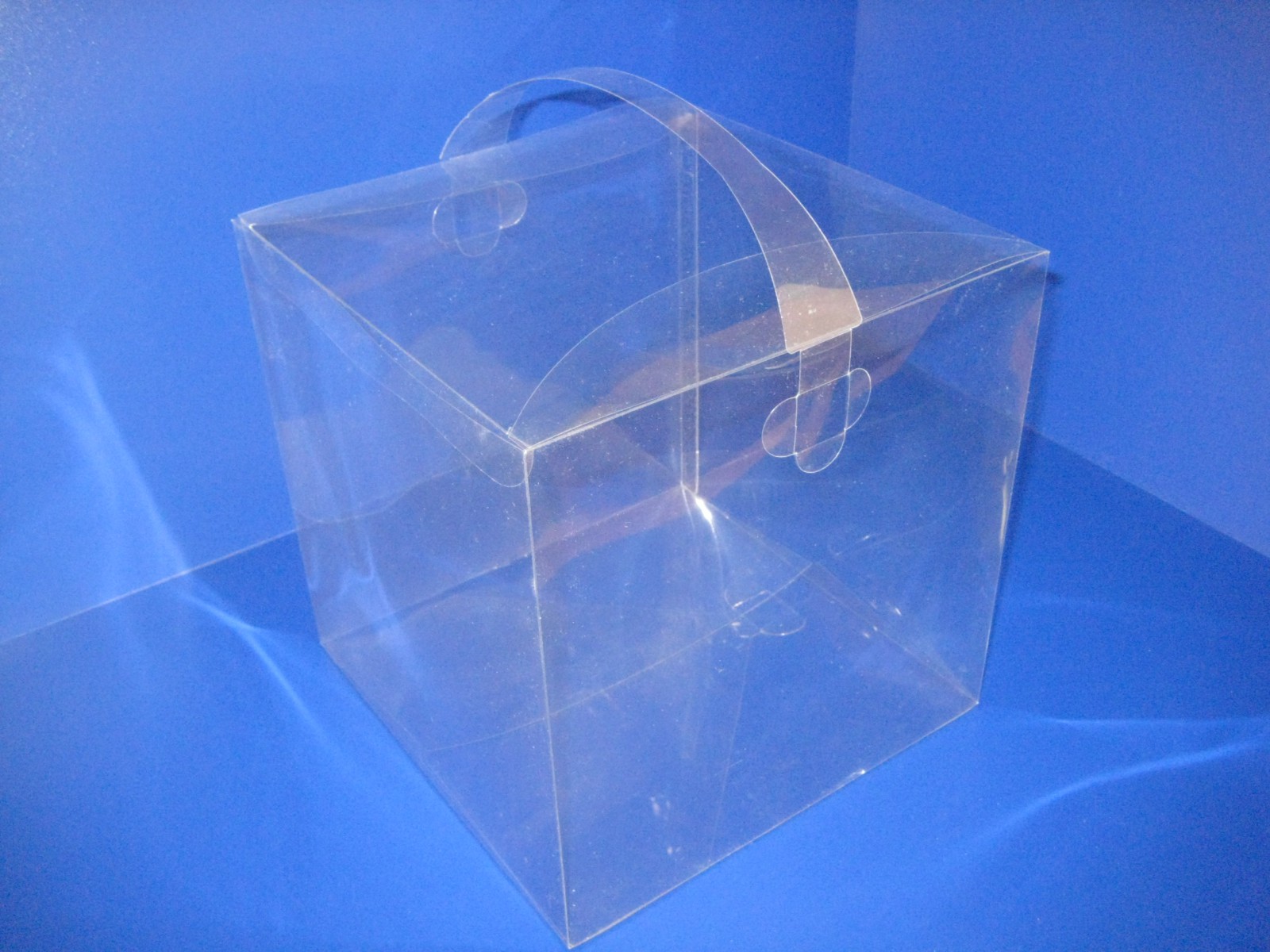 Упаковка прозрачные коробки